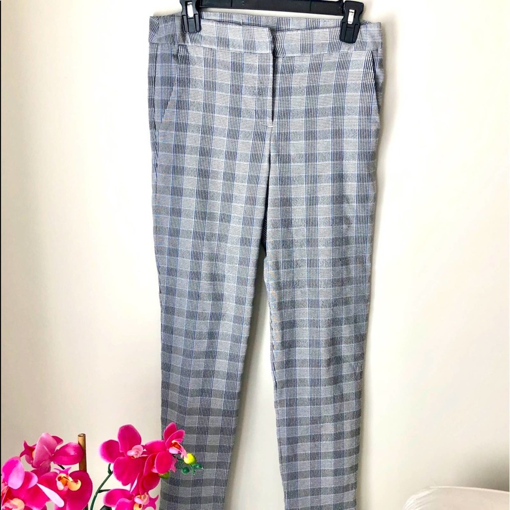 Adrienne Vittadini Navy Blue and Grey Plaid High Waisted Cropped Ankle Pant 8 - Picture 1 of 4
